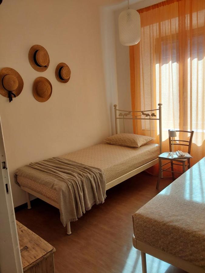 Casa Vacanze Malvarosa Casale Corte Cerro Extérieur photo