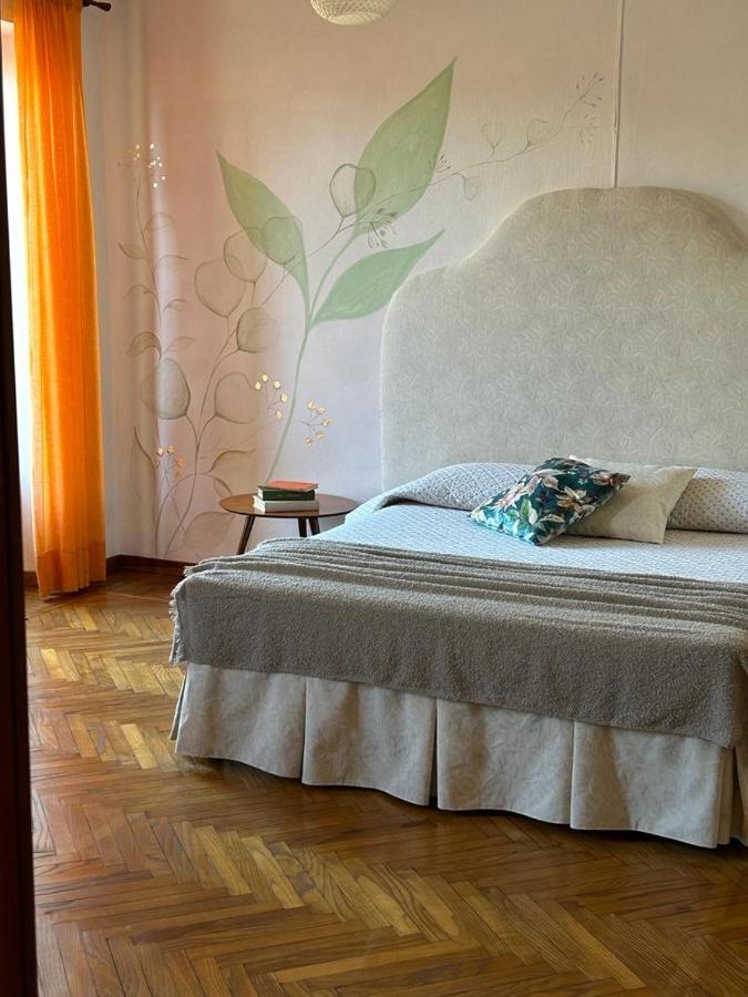 Casa Vacanze Malvarosa Casale Corte Cerro Extérieur photo