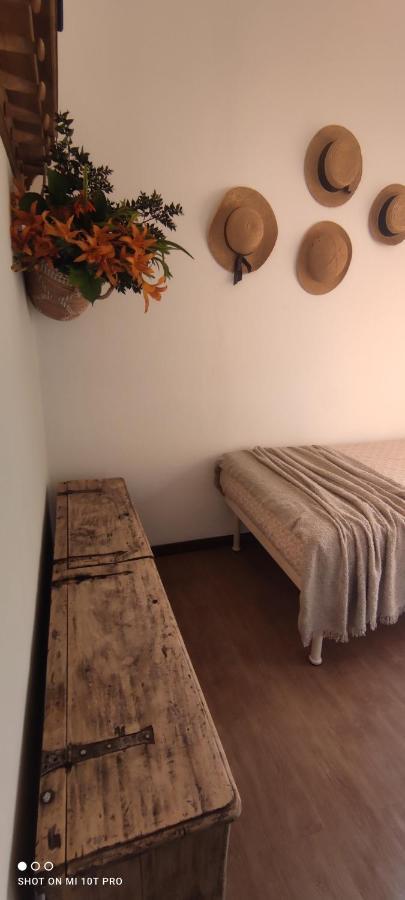 Casa Vacanze Malvarosa Casale Corte Cerro Extérieur photo