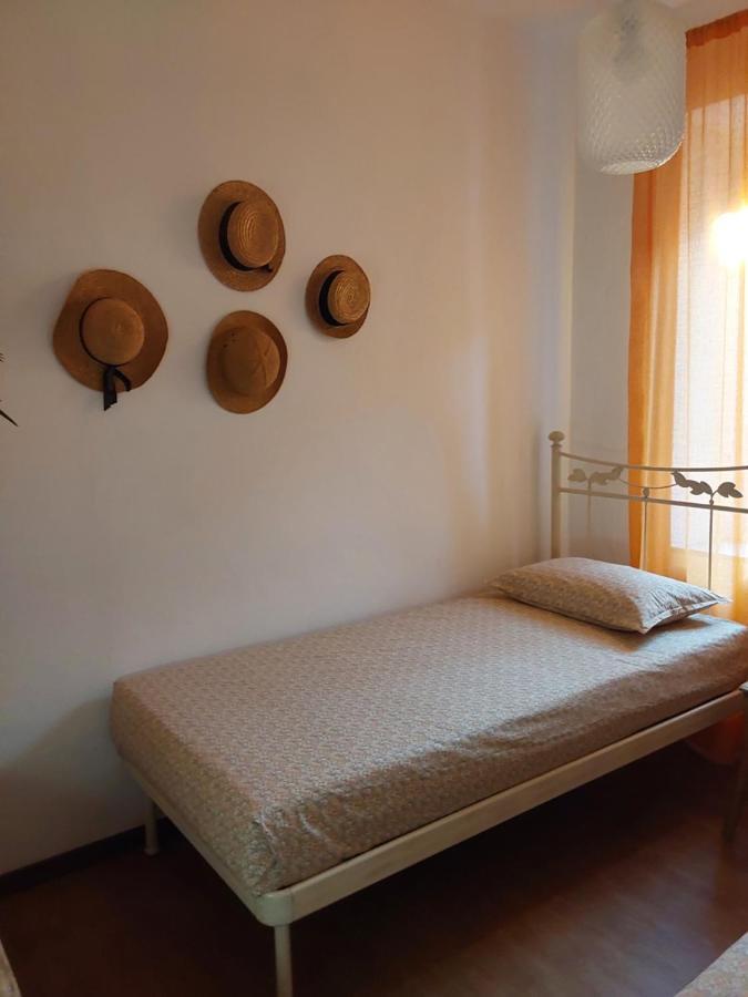 Casa Vacanze Malvarosa Casale Corte Cerro Extérieur photo