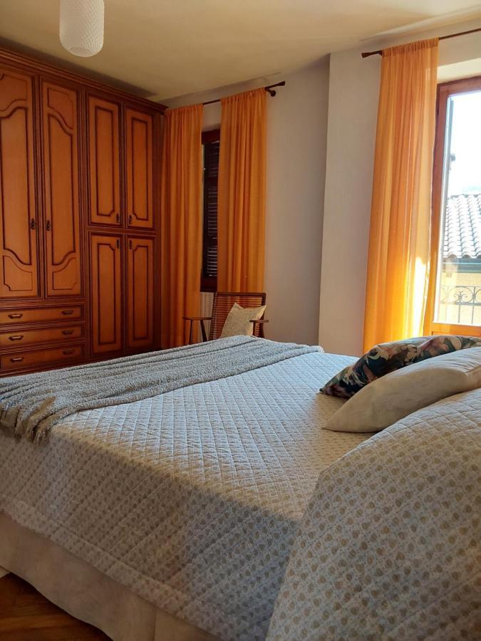Casa Vacanze Malvarosa Casale Corte Cerro Extérieur photo